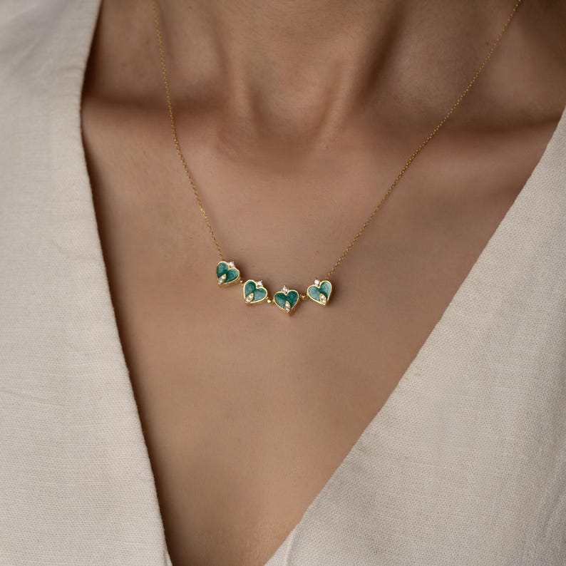 The Lucky Hearts Magnetic Necklace