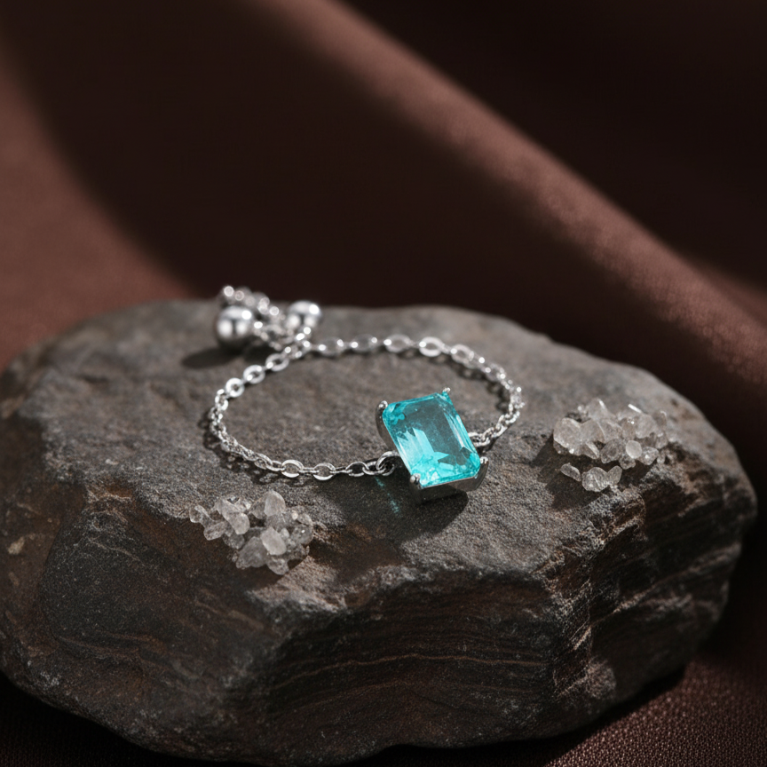 The Serene Chain Ring