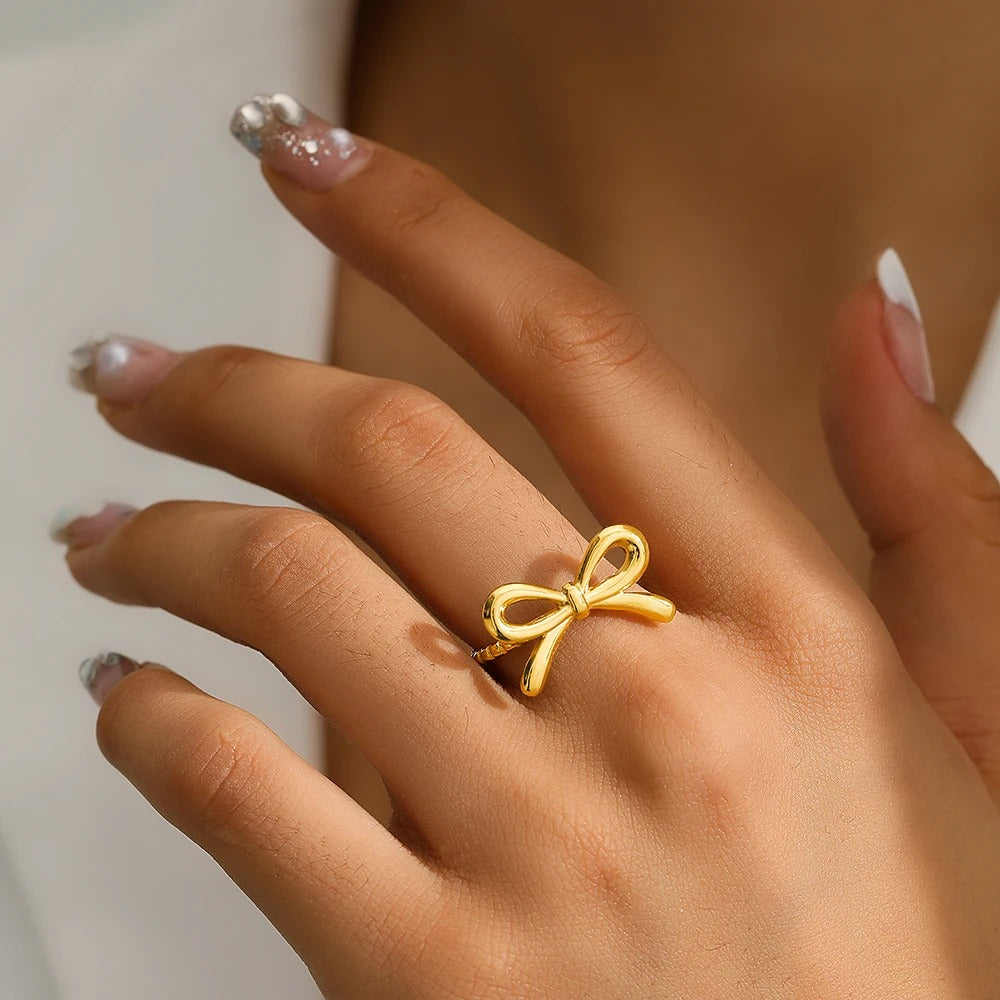 The Bow Tie Ring