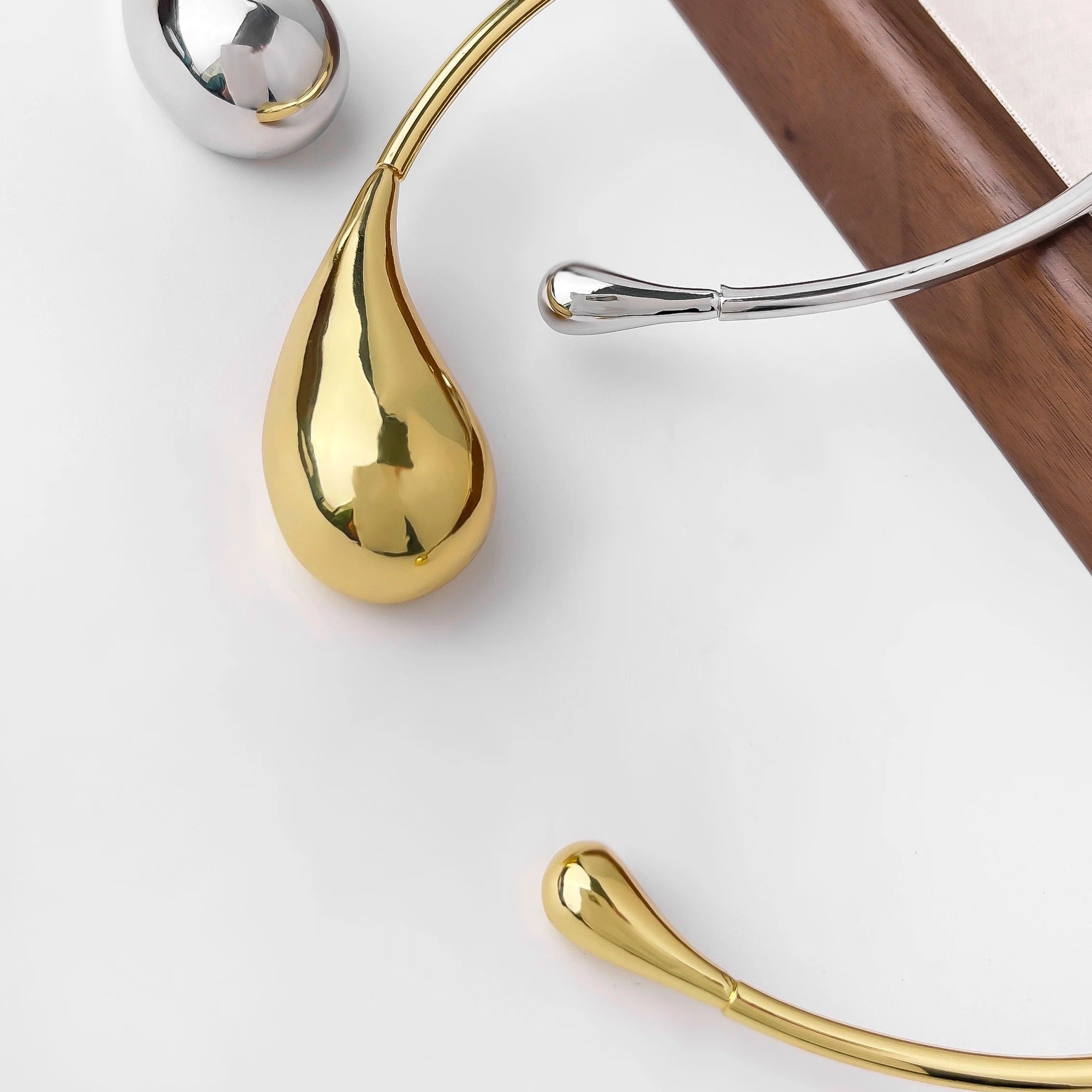 Luna Drop Collar Necklace