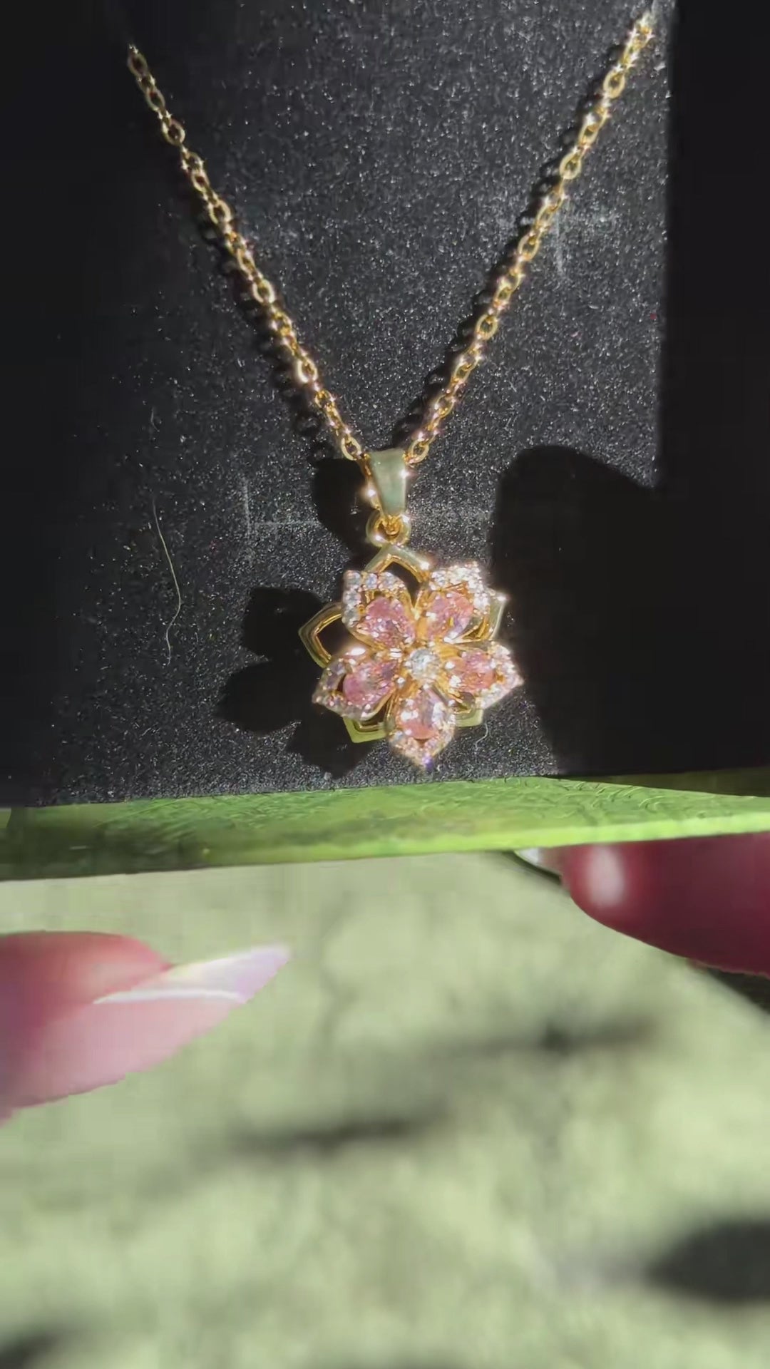 The Spinner Necklace